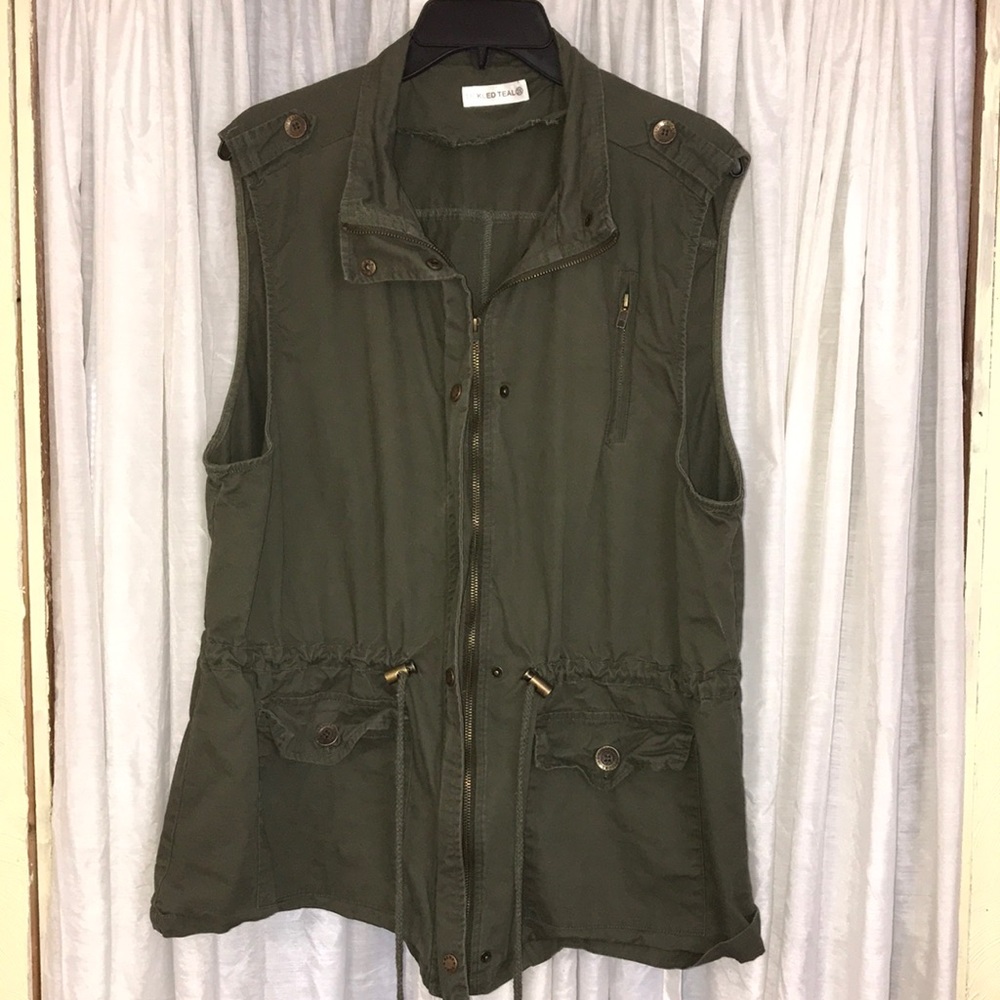 Tickled Teal 2x army green Utility vest